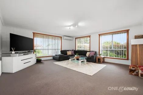 Property photo of 13 Moraine Place Wynyard TAS 7325