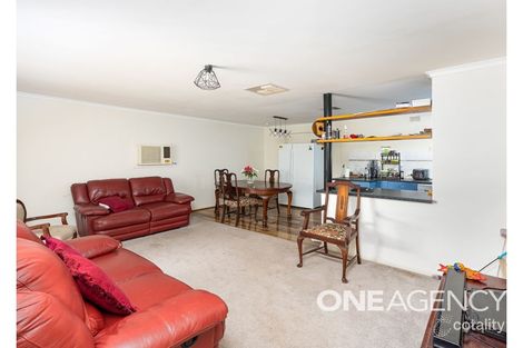 Property photo of 7 Dunn Avenue Forest Hill NSW 2651