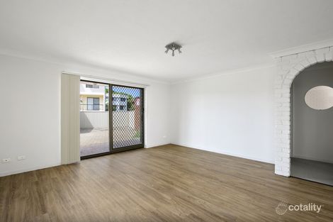 4/12 Duet Dr, Mermaid Waters, QLD 4218