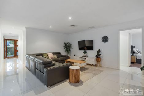 Property photo of 38 Hollins Bend Madeley WA 6065