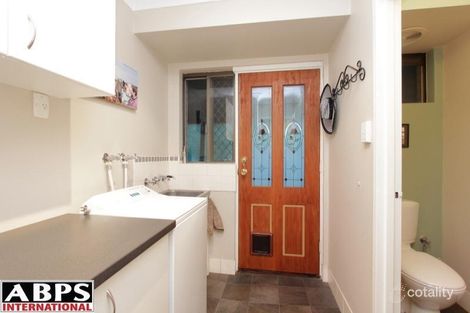 Property photo of 29 Hadley Gardens Kardinya WA 6163