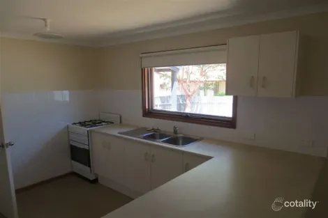 Property photo of 7 Vistula Court Hackham West SA 5163