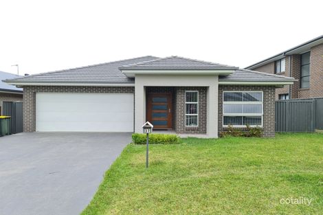 Property photo of 37 Melanite Street Leppington NSW 2179