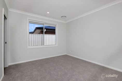 Property photo of 8 Ganges Court Dunbogan NSW 2443