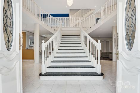 Property photo of 2 McCallum Court Greenvale VIC 3059