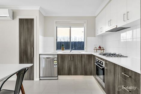 Property photo of 24 Chettam Street Epping VIC 3076