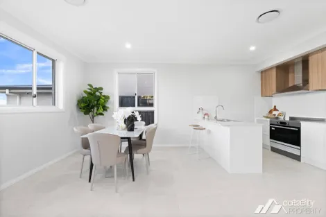 Property photo of 26 Flying Fox Circuit Oakville NSW 2765