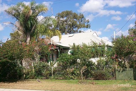 95 Pulgul St, Urangan, QLD 4655