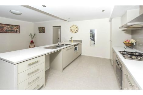 Property photo of 17/50 Suttor Drive Success WA 6164