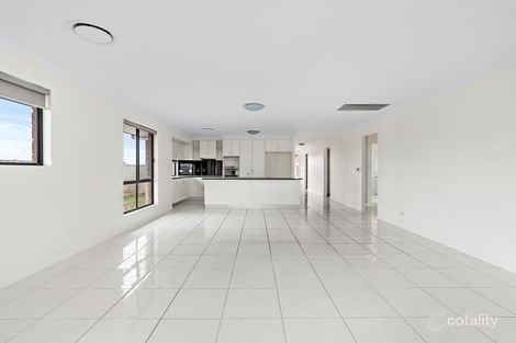 Property photo of 2 Sewell Street Emerald QLD 4720