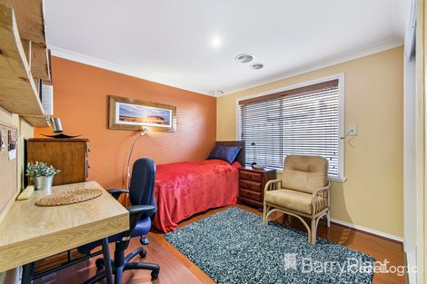 Property photo of 26 Finchley Park Crescent Tarneit VIC 3029