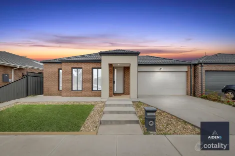 Property photo of 27 Antonio Drive Melton South VIC 3338