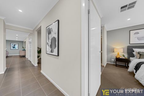 Property photo of 93 Adriatic Circuit Clyde VIC 3978