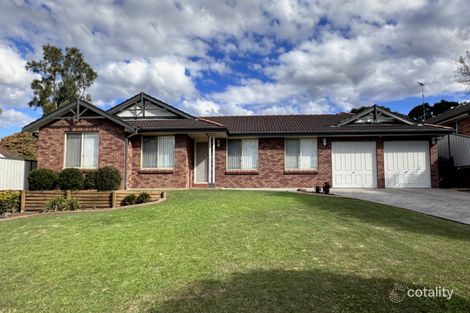 Property photo of 14 Stein Place Glenmore Park NSW 2745