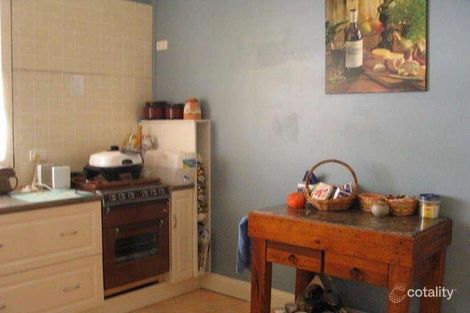 Property photo of 10 Beaconsfield Parade Glenrowan VIC 3675