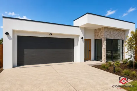 20 Pat Lovell Cres, Whitlam, ACT 2611