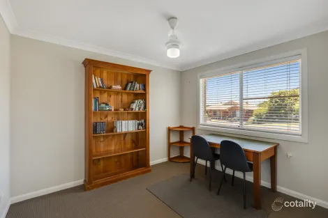 Property photo of 6 Karebo Close Darling Heights QLD 4350