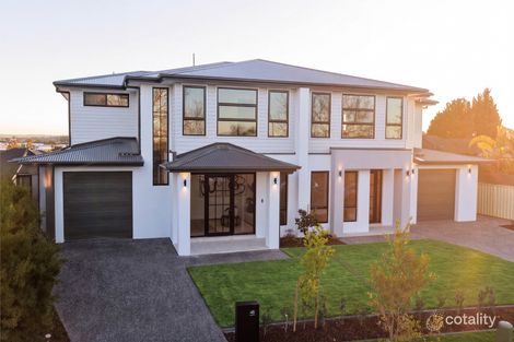 Property photo of 4 Bronte Place Woodbine NSW 2560