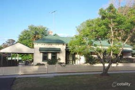 2 Green St, Healesville, VIC 3777