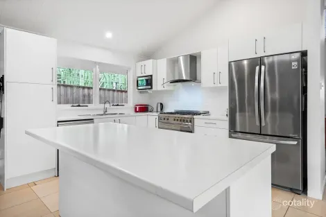 Property photo of 19 Tamarisk Crescent Cherrybrook NSW 2126