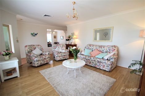 Property photo of 5 Mullaboy Place Singleton Heights NSW 2330