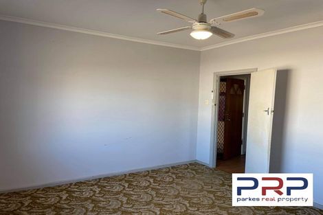 Property photo of 8 Oxley Street Parkes NSW 2870