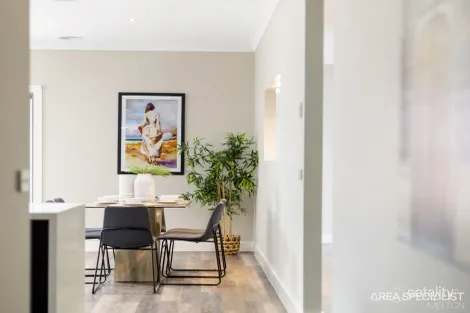 Property photo of 8 Caruana Crescent Harkness VIC 3337