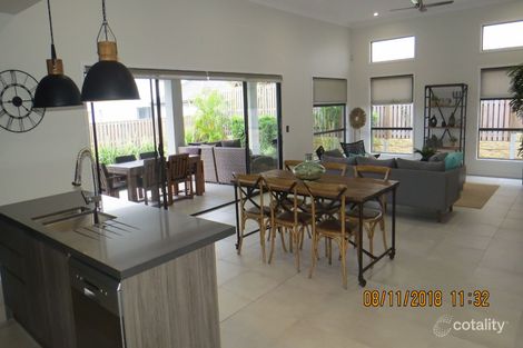 Property photo of 9 Sudbury Drive Pimpama QLD 4209