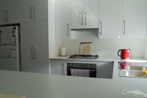 Property photo of 22 Admiral Parade Seaford Meadows SA 5169
