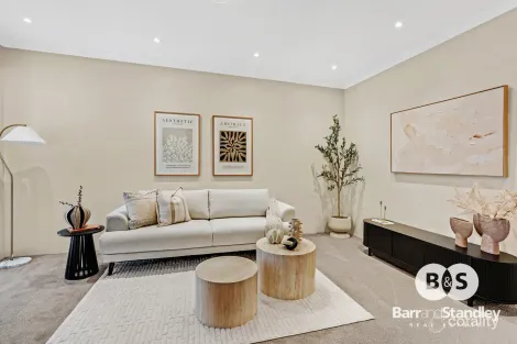 Property photo of 9 Clarence Crescent Millbridge WA 6232
