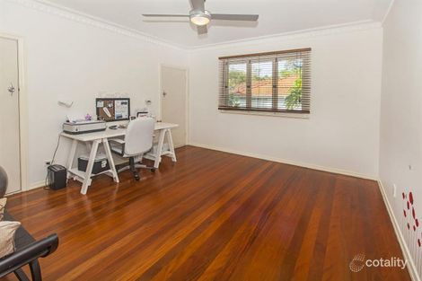 Property photo of 320 Marshall Road Tarragindi QLD 4121