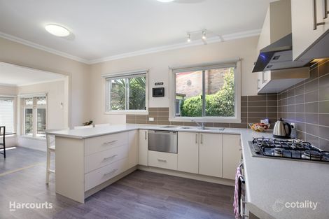 Property photo of 10 Heather Avenue Mount Clear VIC 3350