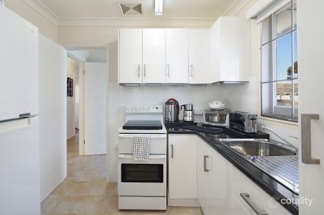 Property photo of 58 Robertson Road Killarney Vale NSW 2261