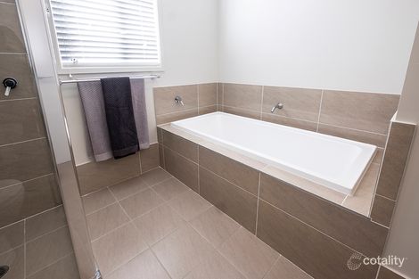 Property photo of 15 Bodalla Street Tullimbar NSW 2527