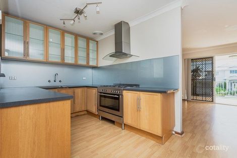 Property photo of 4/2 Robert Street Como WA 6152