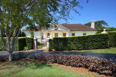 Property photo of 40 Westridge Street Brookfield QLD 4069
