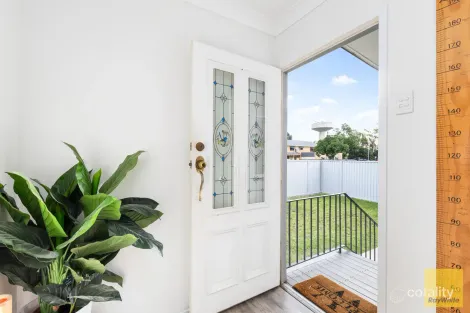 Property photo of 11 Harris Street Emerald QLD 4720