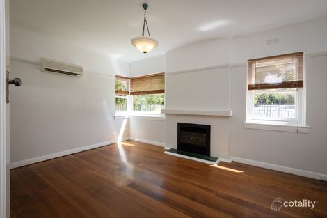 Property photo of 1/8 Raith Court St Kilda East VIC 3183