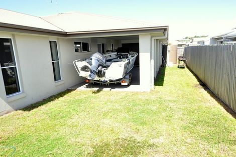 Property photo of 37 Superior Boulevard Andergrove QLD 4740