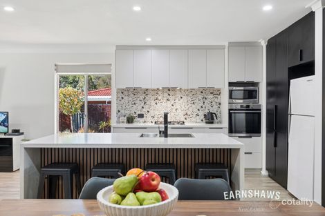 88 Markham Way, Swan View, WA 6056