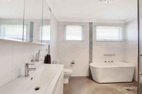 Property photo of 13 Banks Place Camden South NSW 2570