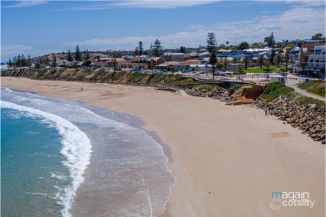 2a Barnabas Cres, Christie Downs, SA 5164