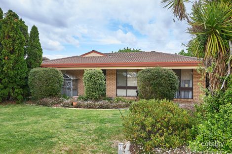 Property photo of 17 Warrambool Crescent Glenfield Park NSW 2650