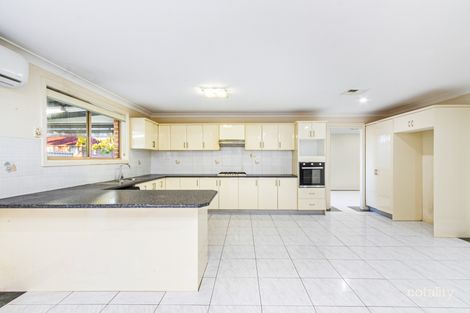 Property photo of 40 Broadleaf Crescent Beaumont Hills NSW 2155