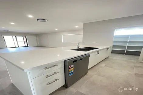 Property photo of 15 Willandra Street Yarrabilba QLD 4207