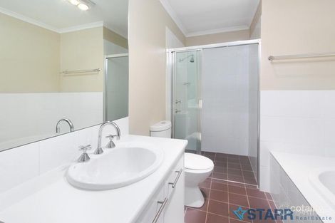 Property photo of 20 Taradale Drive Ropes Crossing NSW 2760