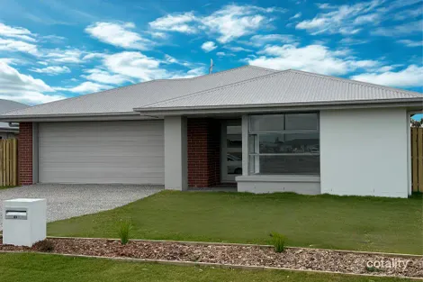 45 North Lakes Cct, Burrum Heads, QLD 4659