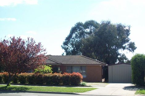 32 Fleetwood Dr, Narre Warren, VIC 3805