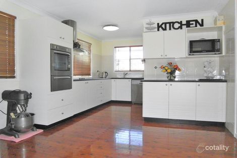 Property photo of 156 Drayton Road Harristown QLD 4350