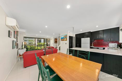 Property photo of 10/41-45 Lambert Street Kangaroo Point QLD 4169